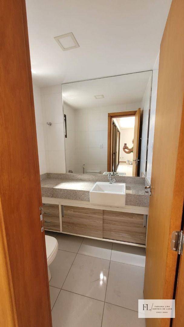 Apartamento à venda com 4 quartos, 174m² - Foto 8