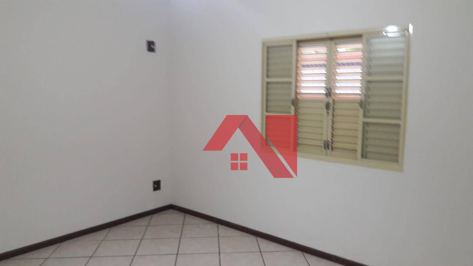 Casa à venda com 3 quartos, 176m² - Foto 15