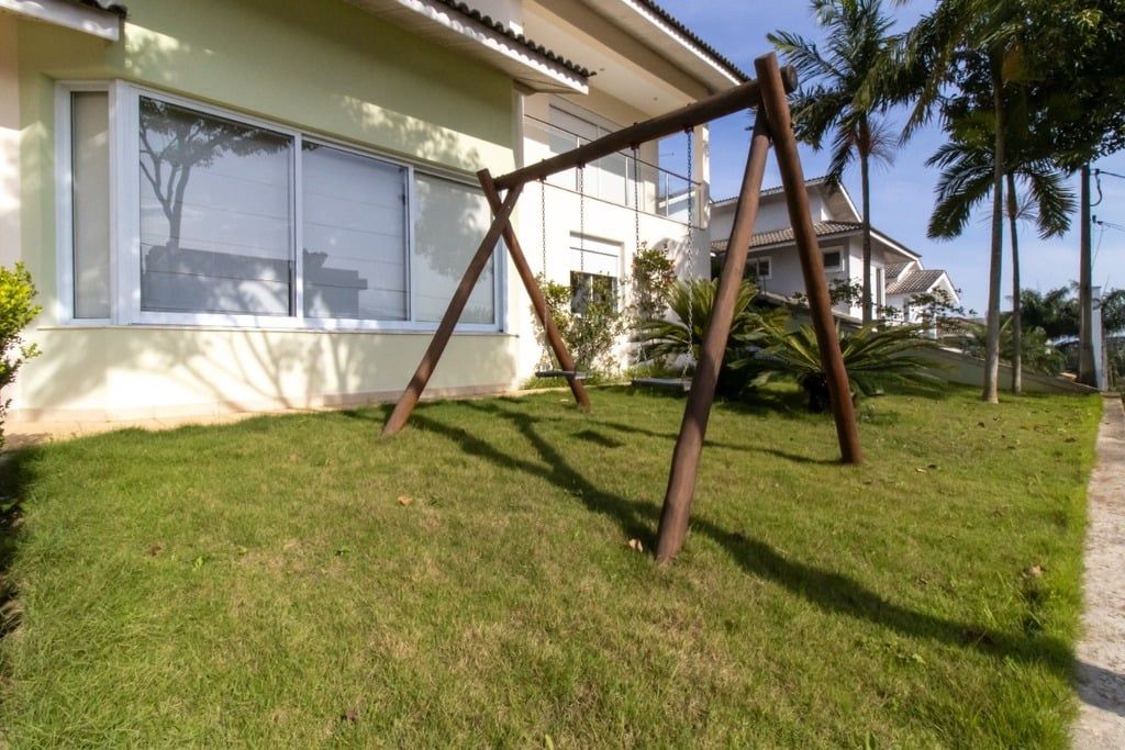 Casa de Condomínio à venda com 4 quartos, 360m² - Foto 39