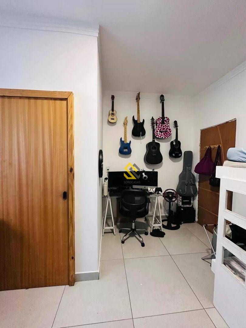 Casa à venda com 2 quartos, 170m² - Foto 10