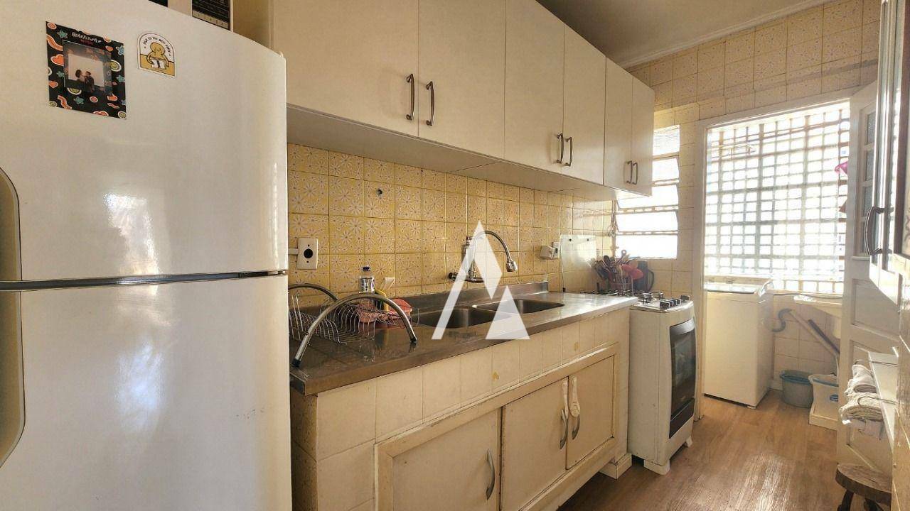 Apartamento à venda com 2 quartos, 68m² - Foto 7