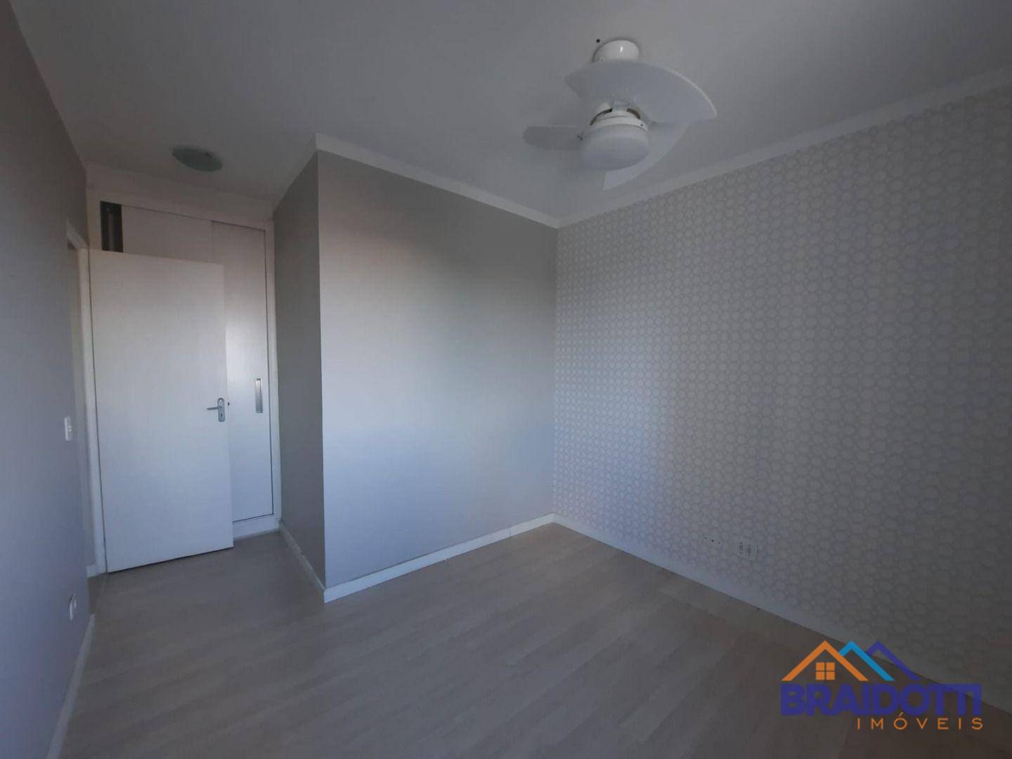 Apartamento à venda com 2 quartos, 56m² - Foto 13