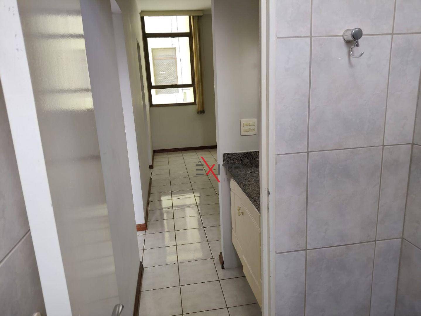 Apartamento à venda com 2 quartos, 58m² - Foto 11