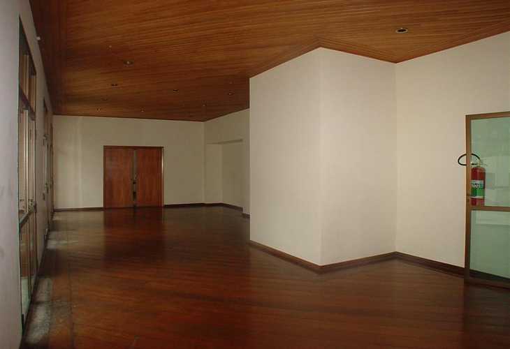 Apartamento à venda com 3 quartos, 320m² - Foto 3