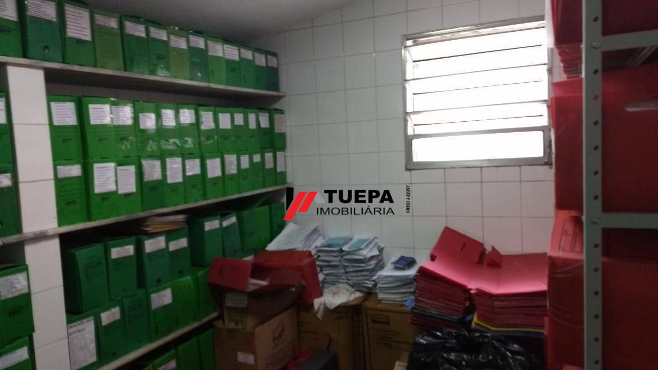 Sobrado à venda com 4 quartos, 650m² - Foto 31