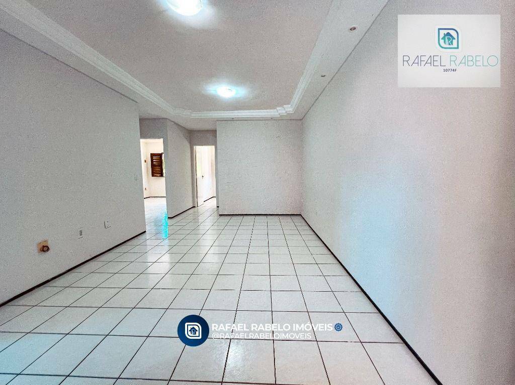 Apartamento à venda com 3 quartos, 75m² - Foto 2