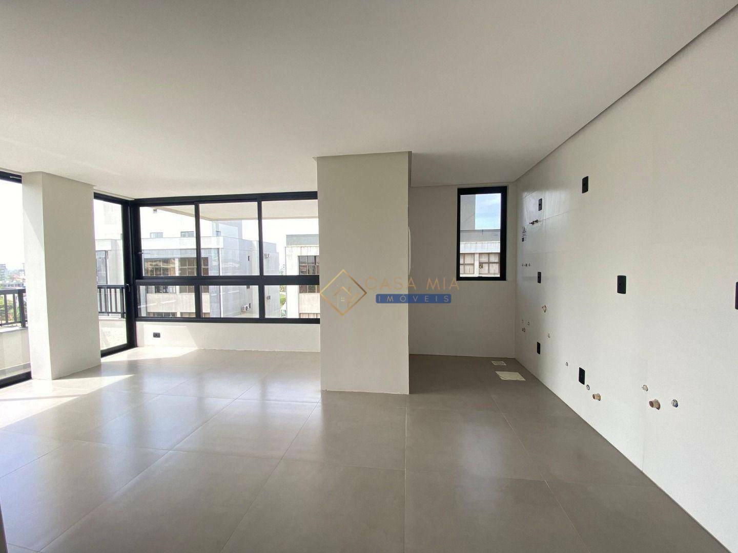 Apartamento à venda com 2 quartos, 62m² - Foto 20