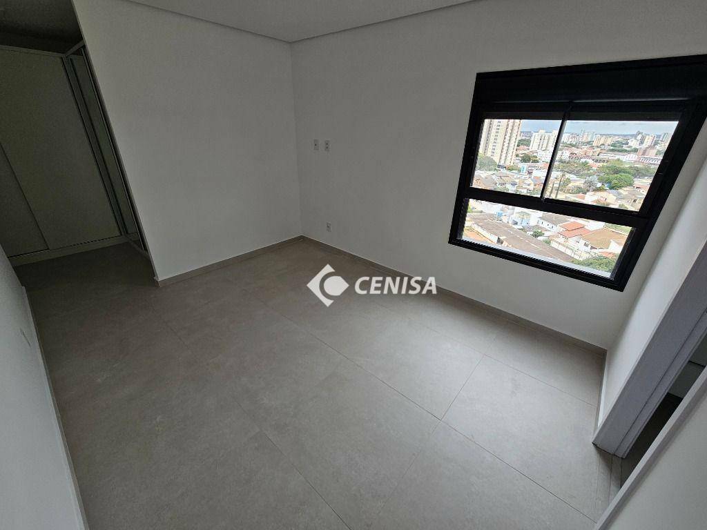 Apartamento para alugar com 3 quartos, 155m² - Foto 13