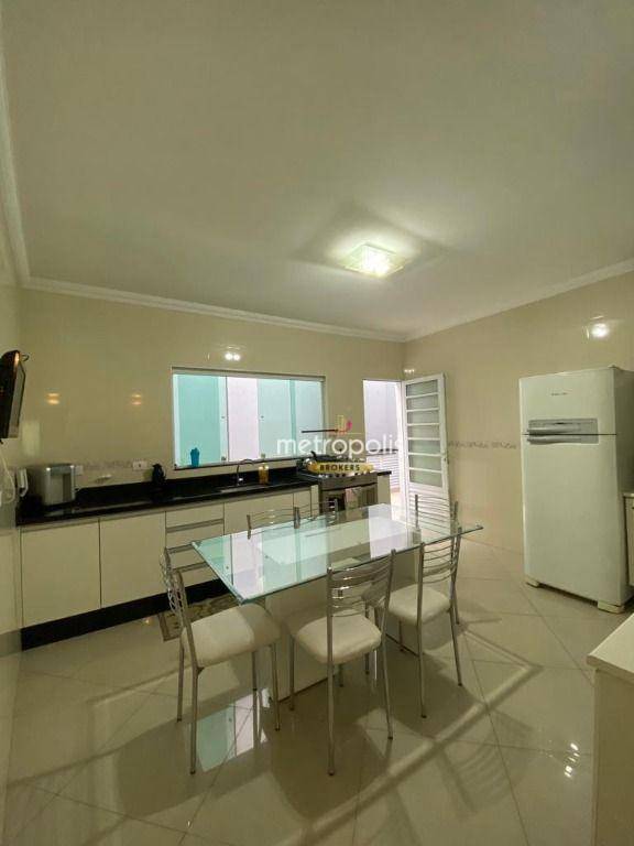 Sobrado à venda com 3 quartos, 248m² - Foto 11