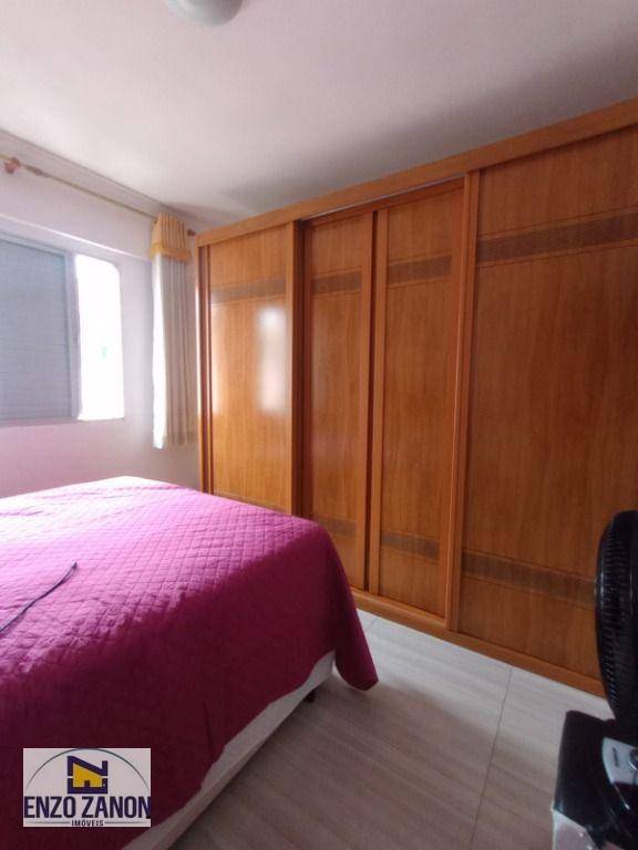 Apartamento à venda com 2 quartos, 64m² - Foto 7