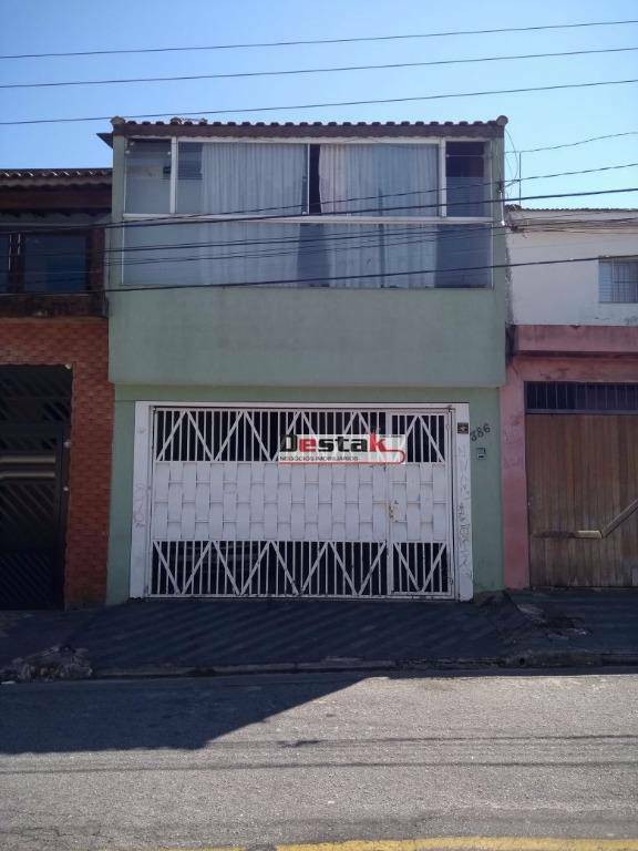 Sobrado à venda com 3 quartos, 125m² - Foto 1