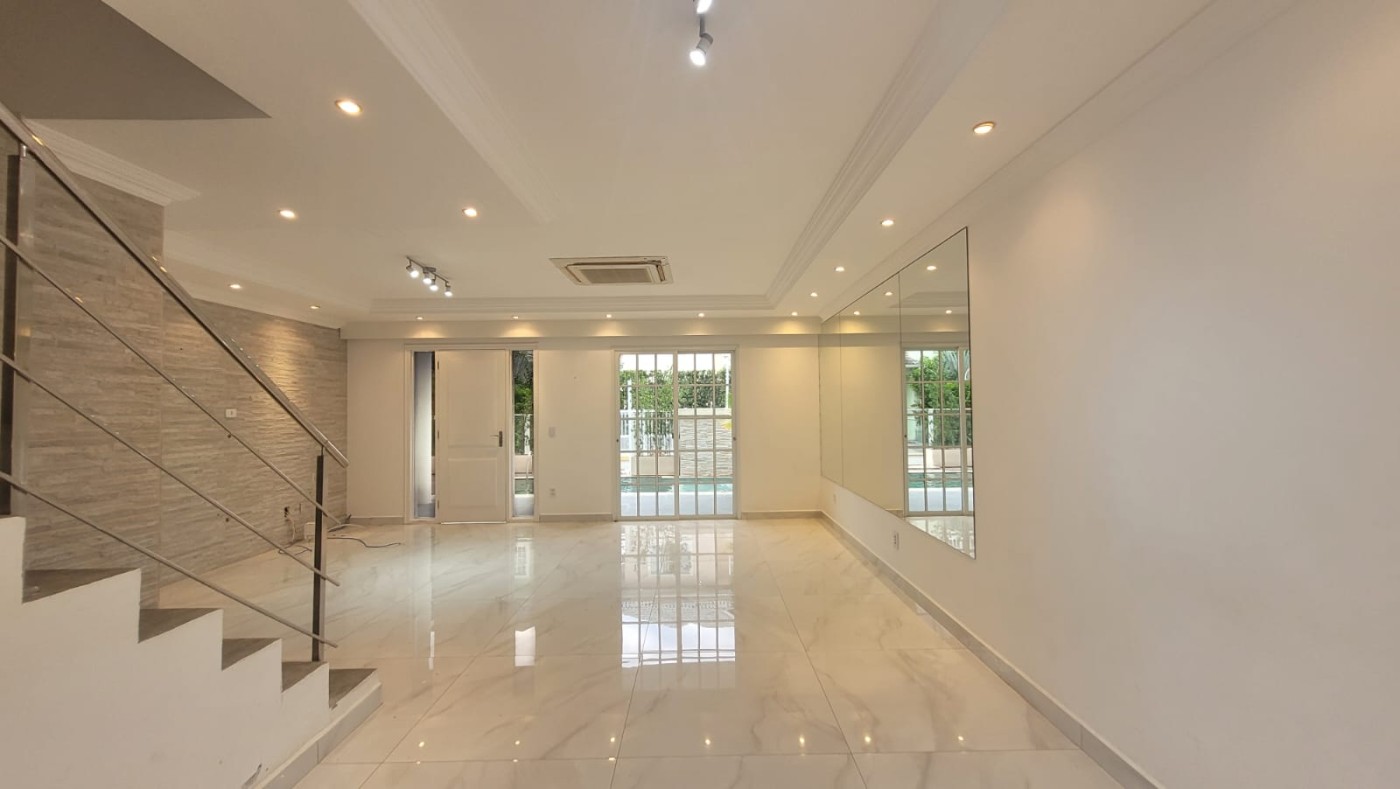 Casa de Condomínio à venda com 3 quartos, 240m² - Foto 18