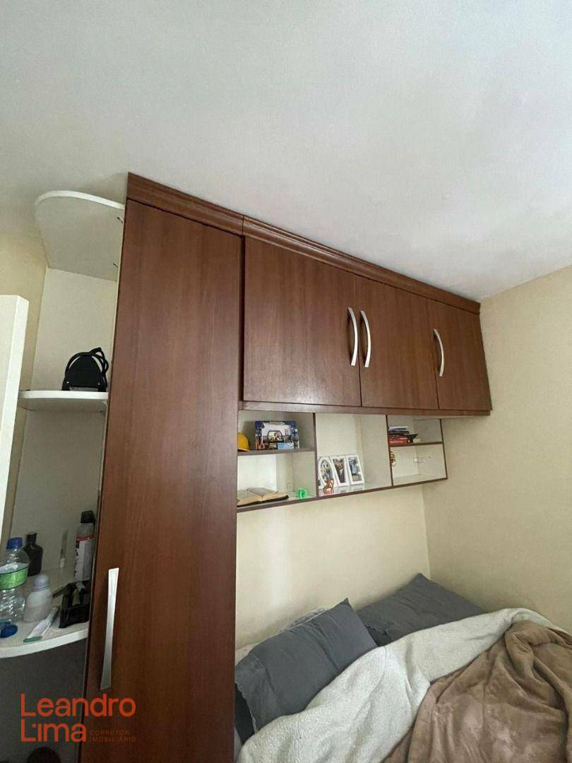 Apartamento à venda com 3 quartos, 65m² - Foto 11