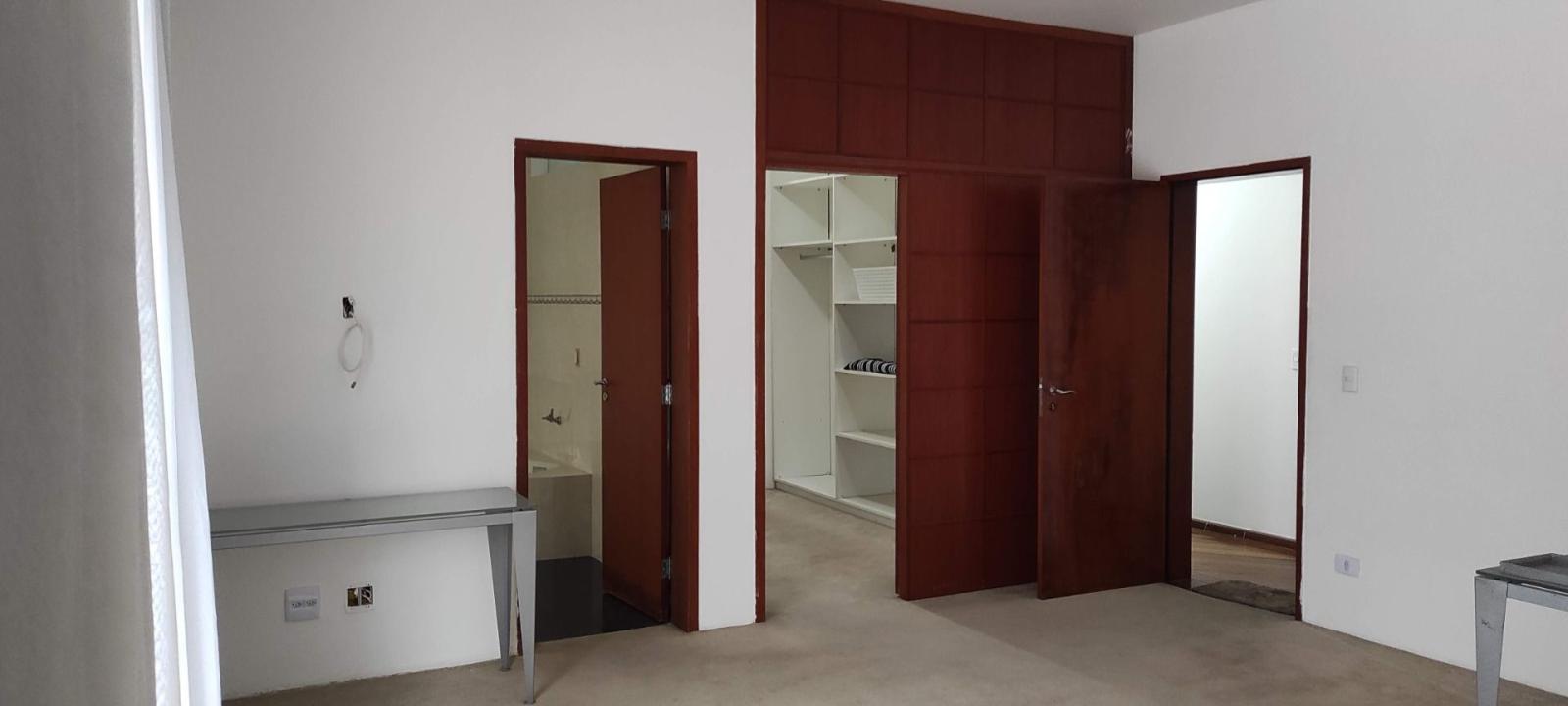 Casa para alugar com 5 quartos, 1360m² - Foto 12