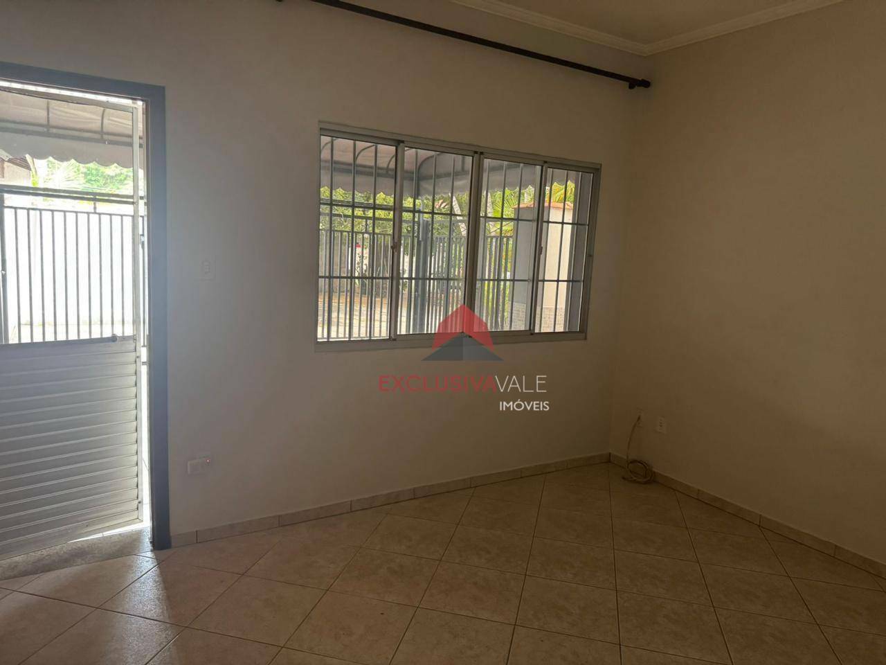 Casa à venda com 3 quartos, 91m² - Foto 3