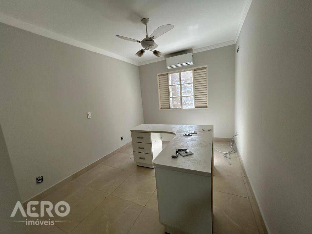 Casa de Condomínio à venda com 3 quartos, 200m² - Foto 8