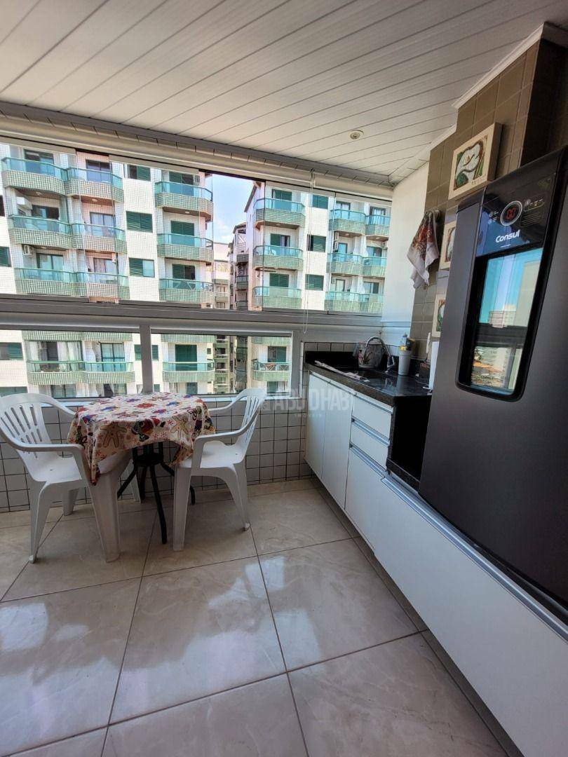 Apartamento à venda com 2 quartos, 70m² - Foto 10