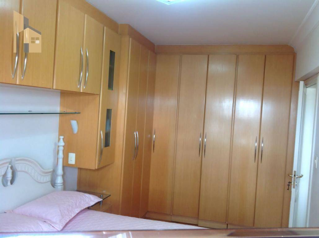 Apartamento à venda com 3 quartos, 145m² - Foto 11