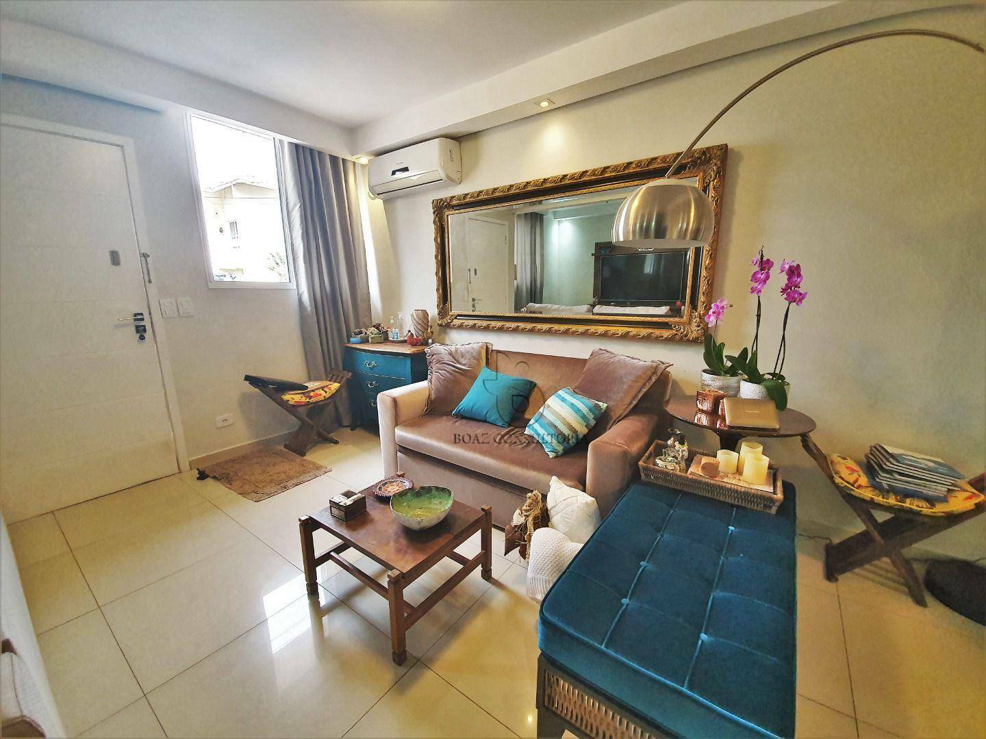 Casa de Condomínio para alugar com 3 quartos, 104m² - Foto 2