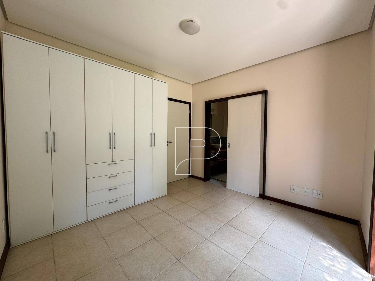 Casa de Condomínio à venda e aluguel com 4 quartos, 300m² - Foto 47