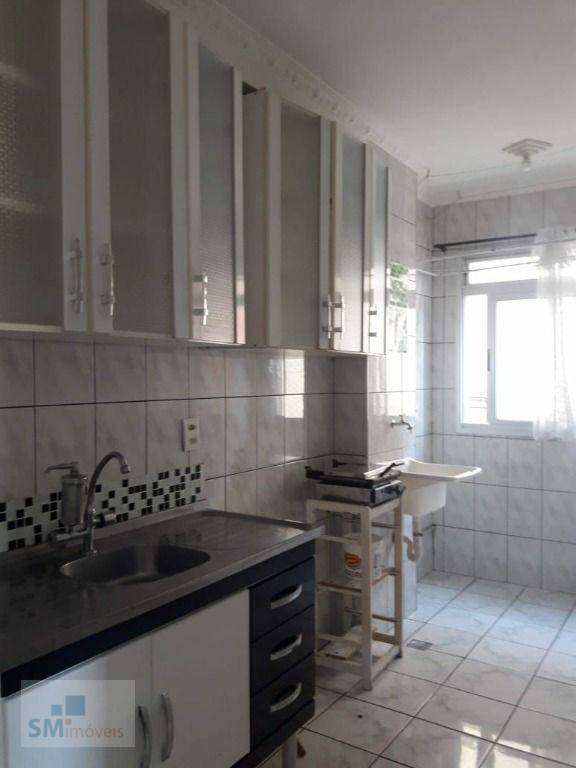 Apartamento à venda com 2 quartos, 56m² - Foto 2