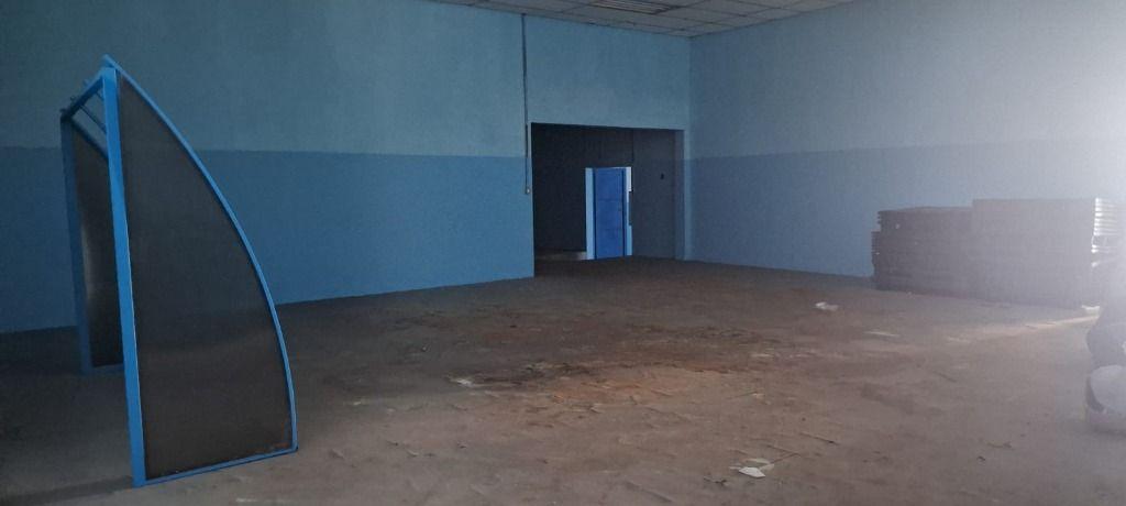 Depósito-Galpão, 810 m² - Foto 3