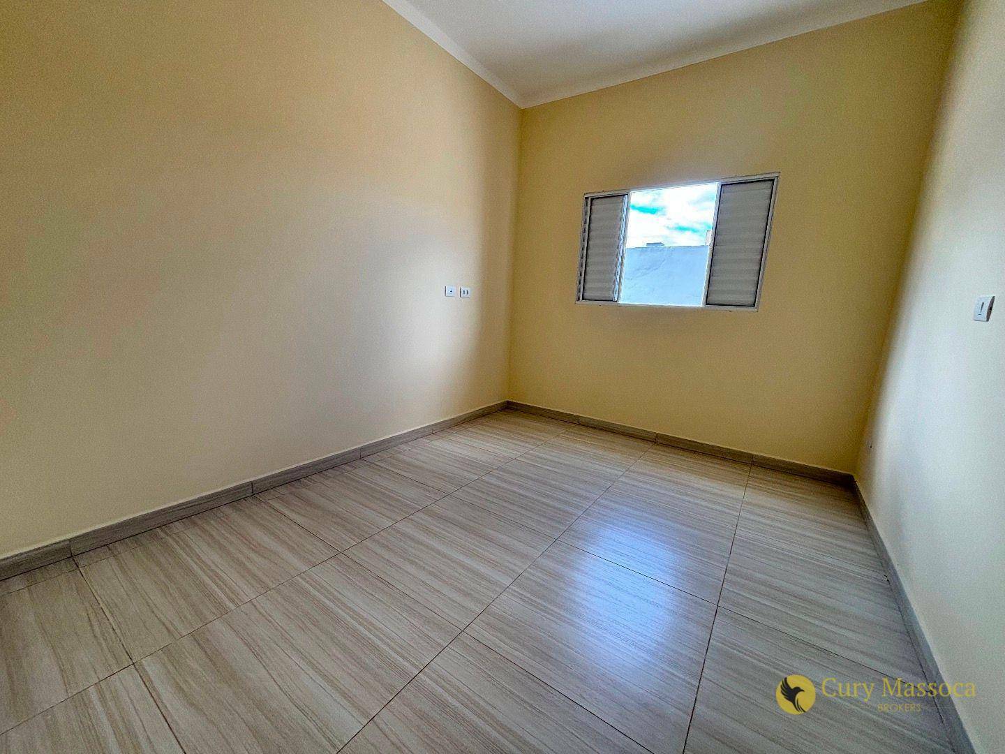 Casa à venda com 2 quartos, 90m² - Foto 10