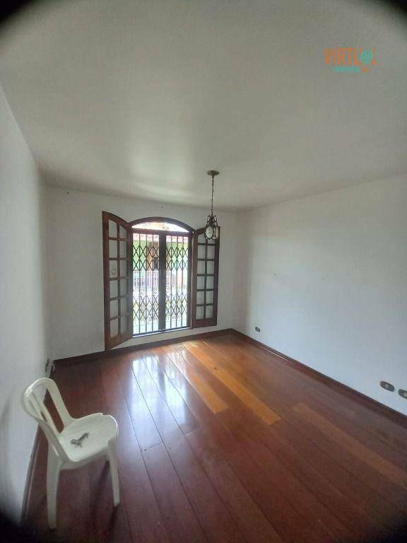 Sobrado à venda e aluguel com 3 quartos, 186m² - Foto 31