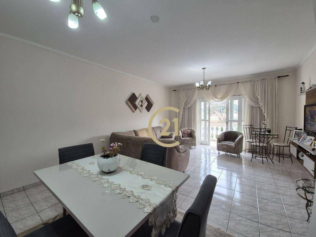 Apartamento à venda com 3 quartos, 113m² - Foto 8