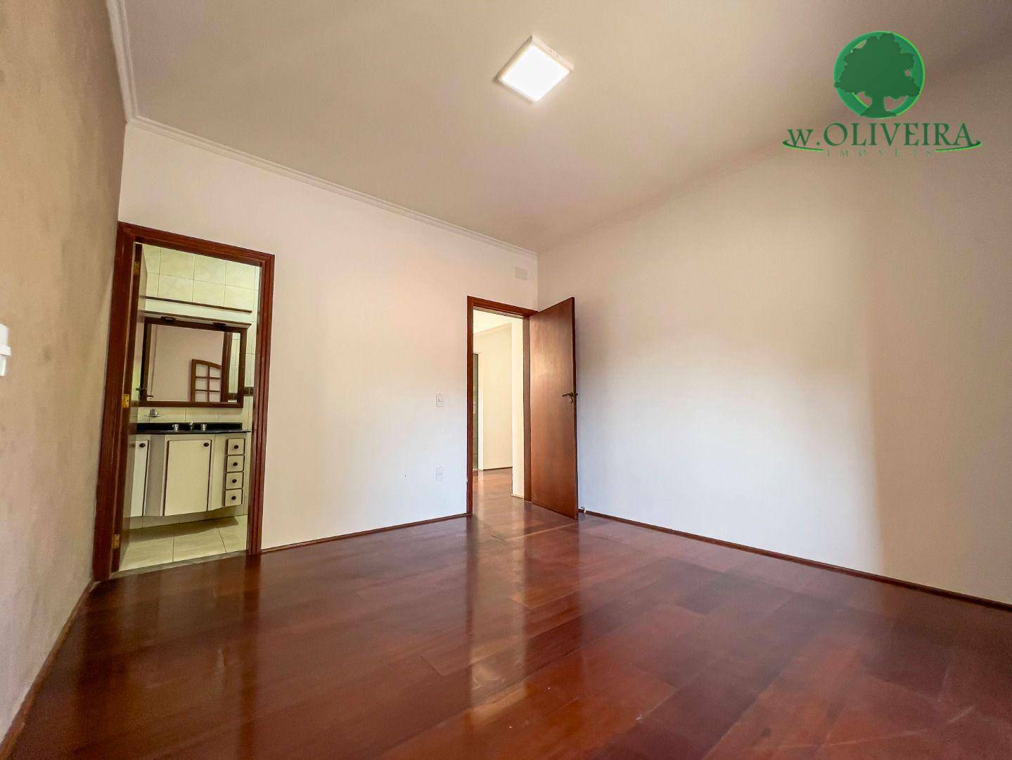 Sobrado à venda com 3 quartos, 379m² - Foto 33