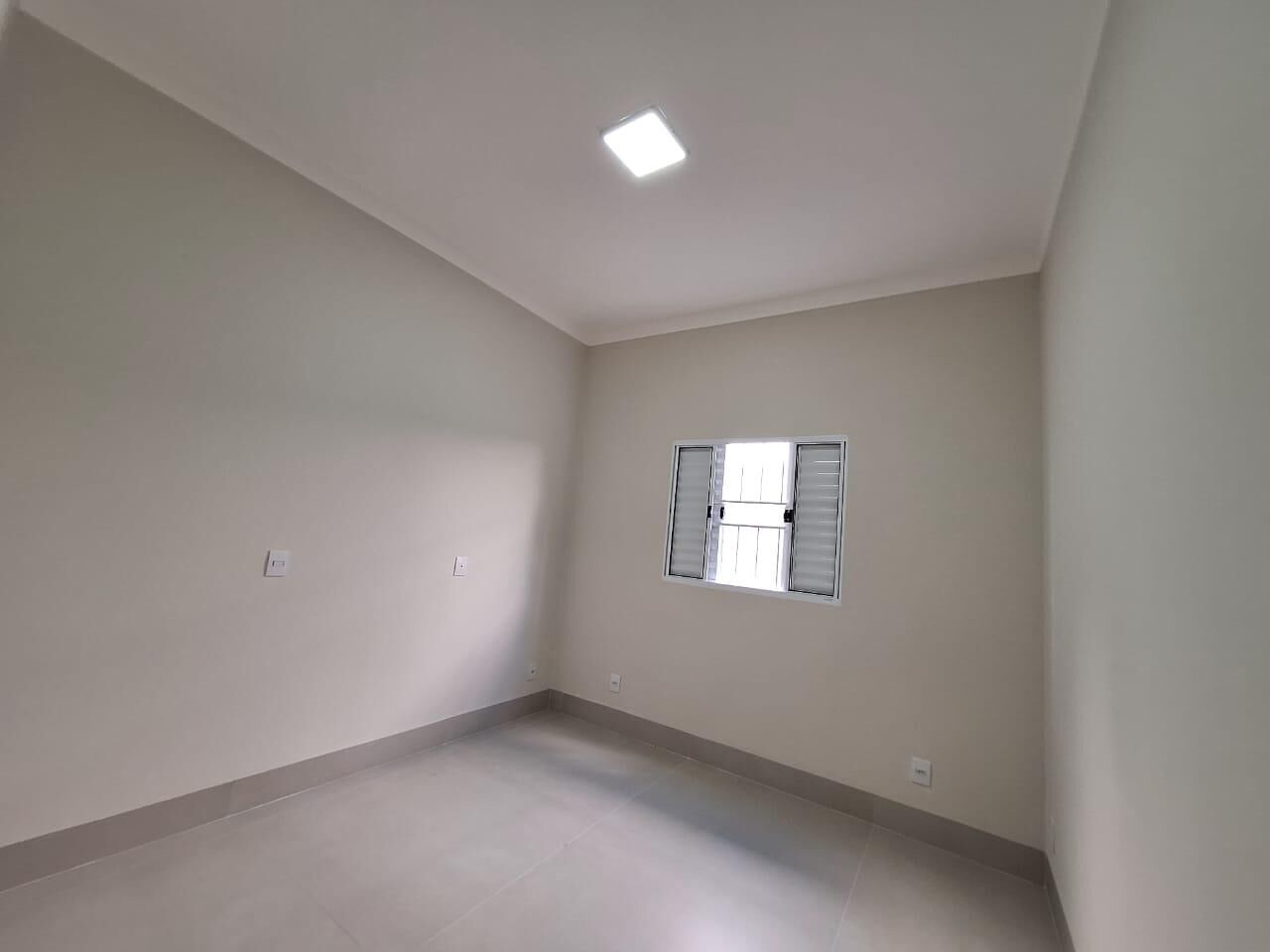 Casa à venda com 3 quartos, 120m² - Foto 4