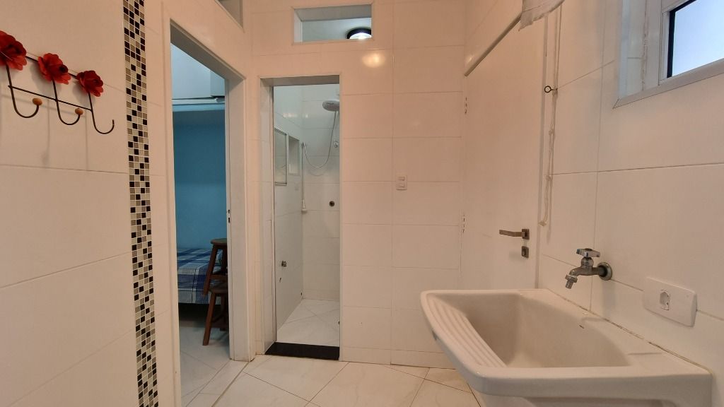 Apartamento à venda com 2 quartos, 75m² - Foto 22