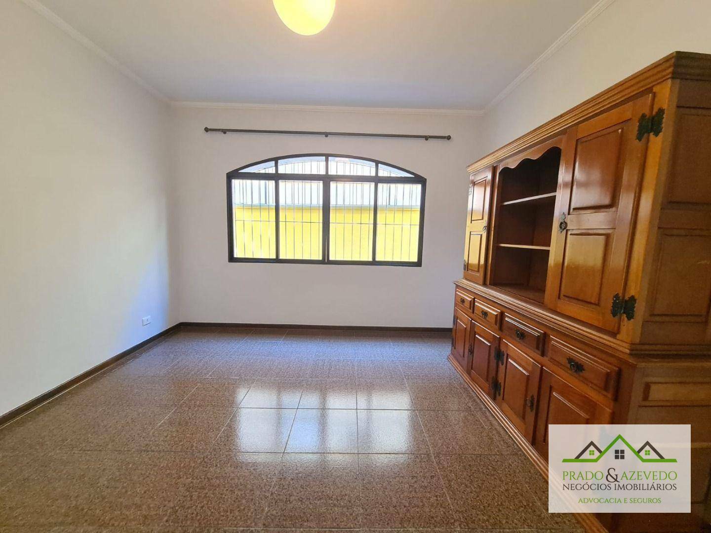 Casa para alugar com 3 quartos, 175m² - Foto 10