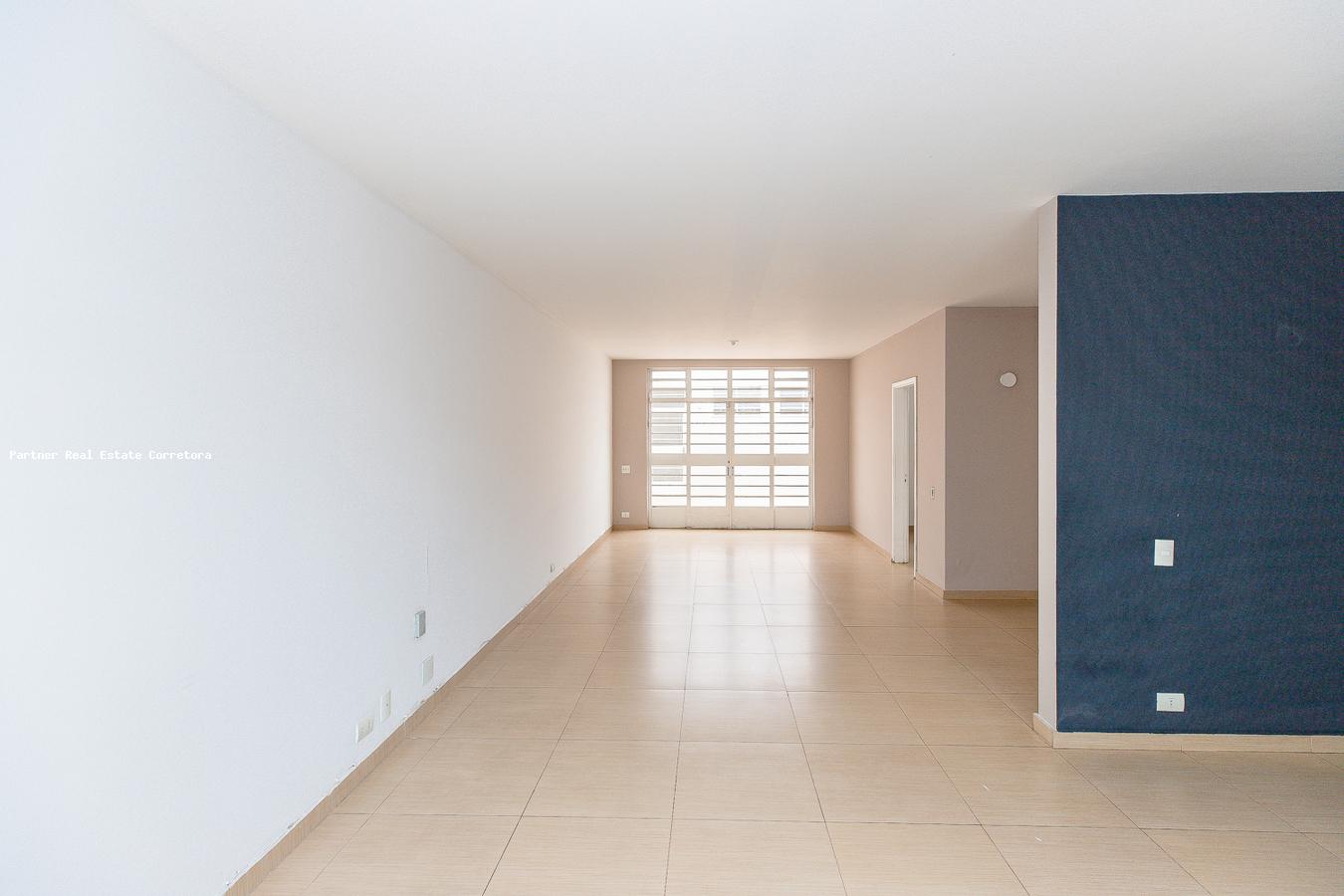 Casa à venda com 3 quartos, 225m² - Foto 19