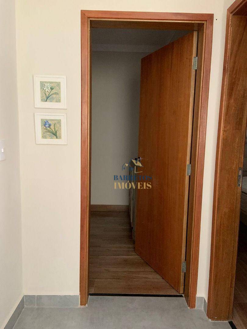 Apartamento para alugar com 2 quartos, 60m² - Foto 14