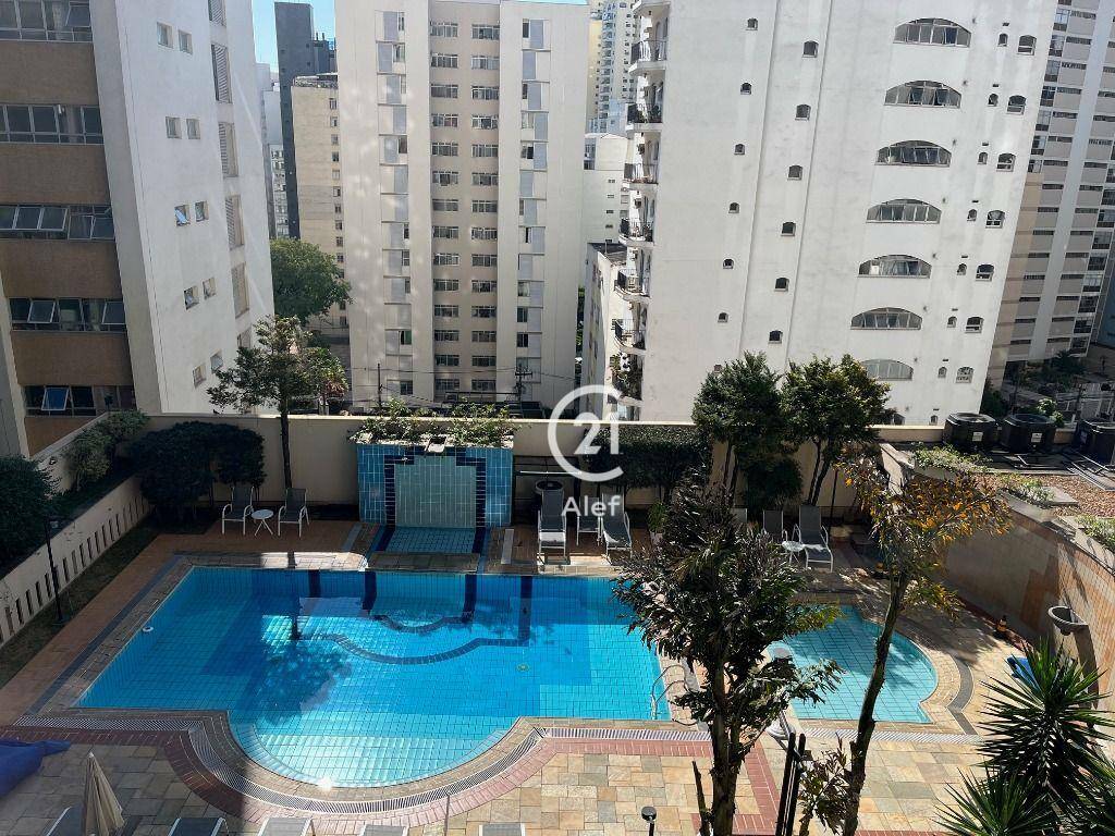 Apartamento para alugar com 3 quartos, 106m² - Foto 1