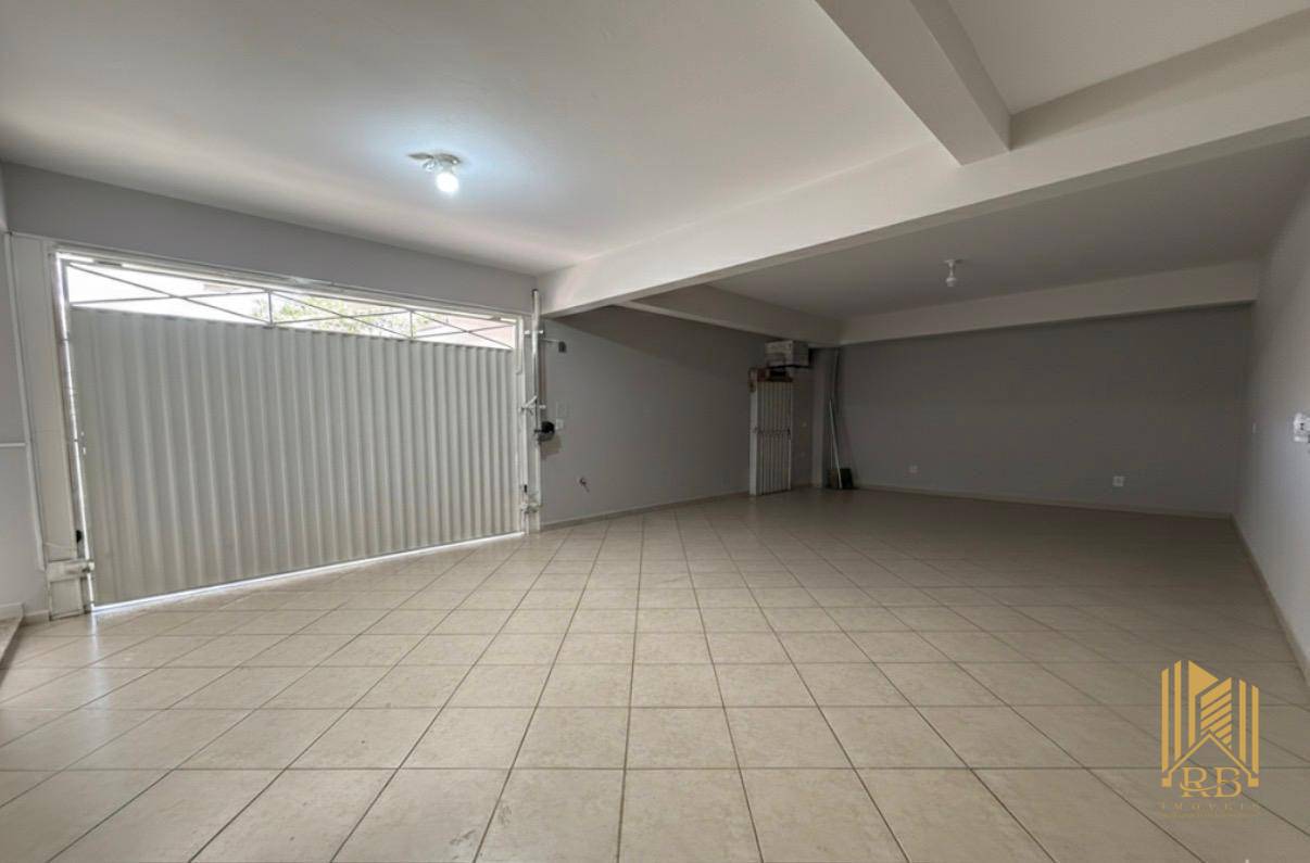 Casa, 3 quartos, 290 m² - Foto 3