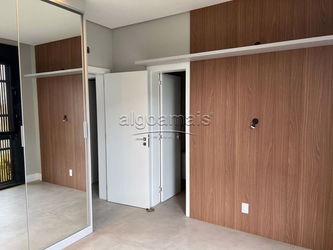 Casa de Condomínio à venda com 4 quartos, 251m² - Foto 15