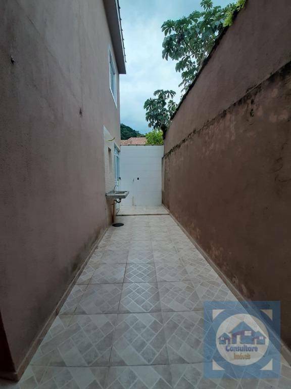 Casa à venda com 2 quartos, 90m² - Foto 3