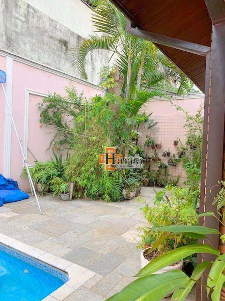 Sobrado à venda com 4 quartos, 360m² - Foto 17