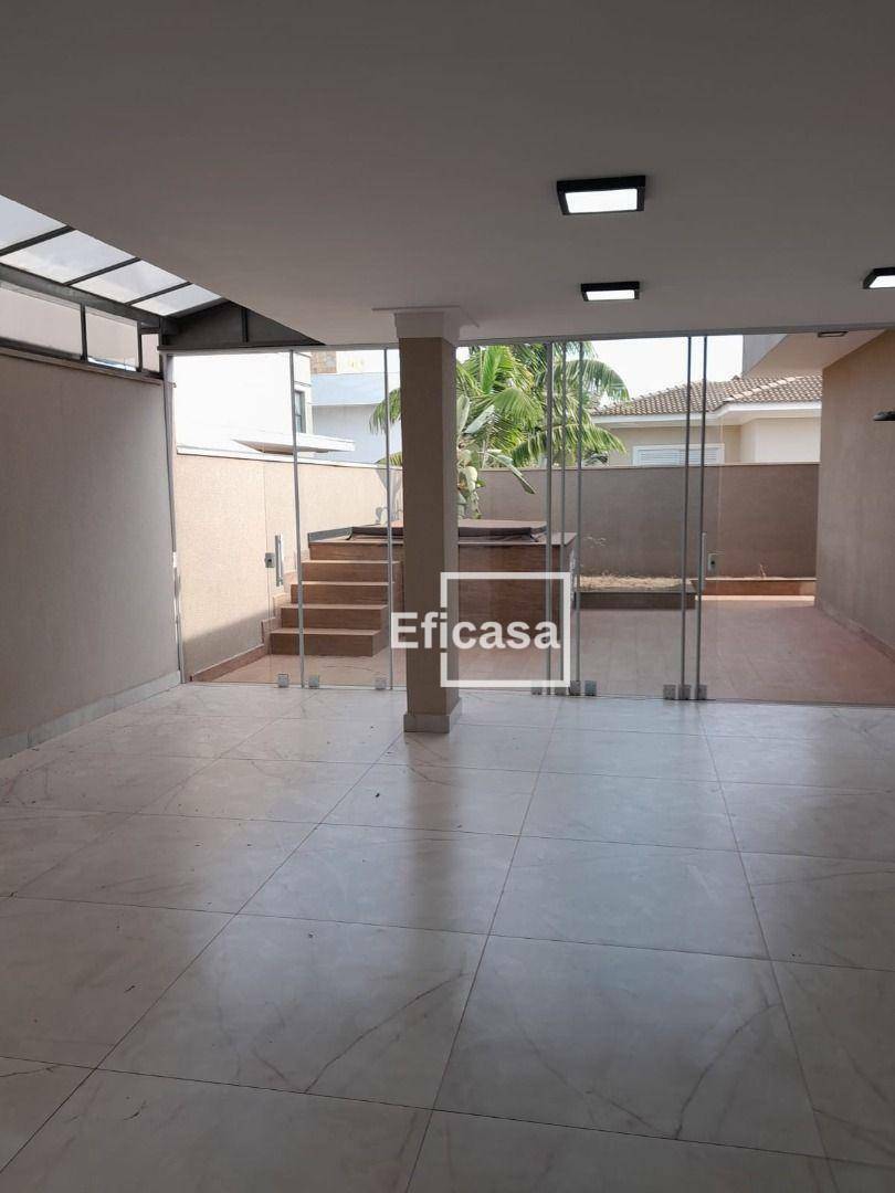 Casa à venda com 3 quartos, 300m² - Foto 25