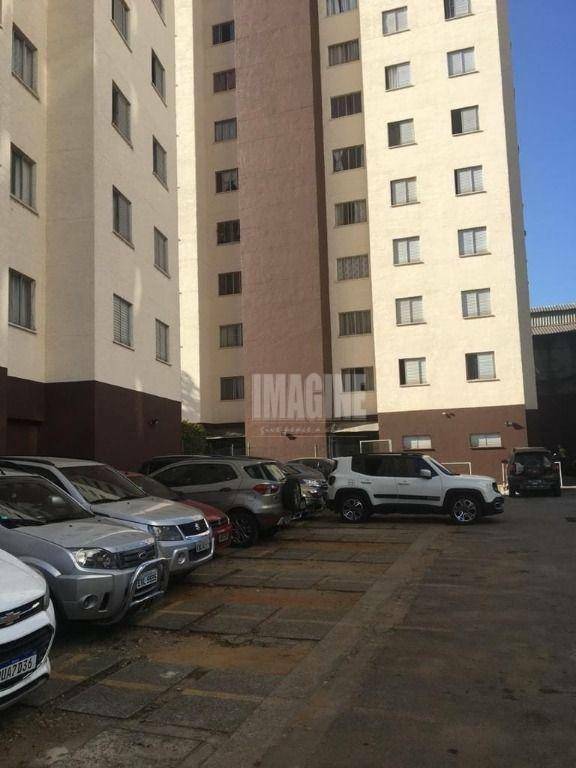 Apartamento à venda com 2 quartos, 58m² - Foto 11