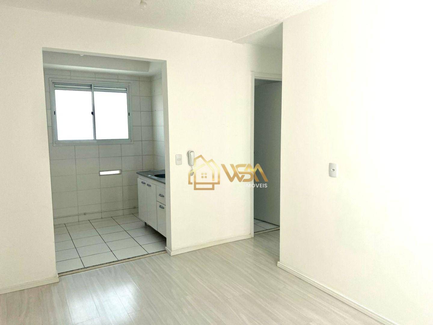 Apartamento à venda com 2 quartos, 38m² - Foto 2