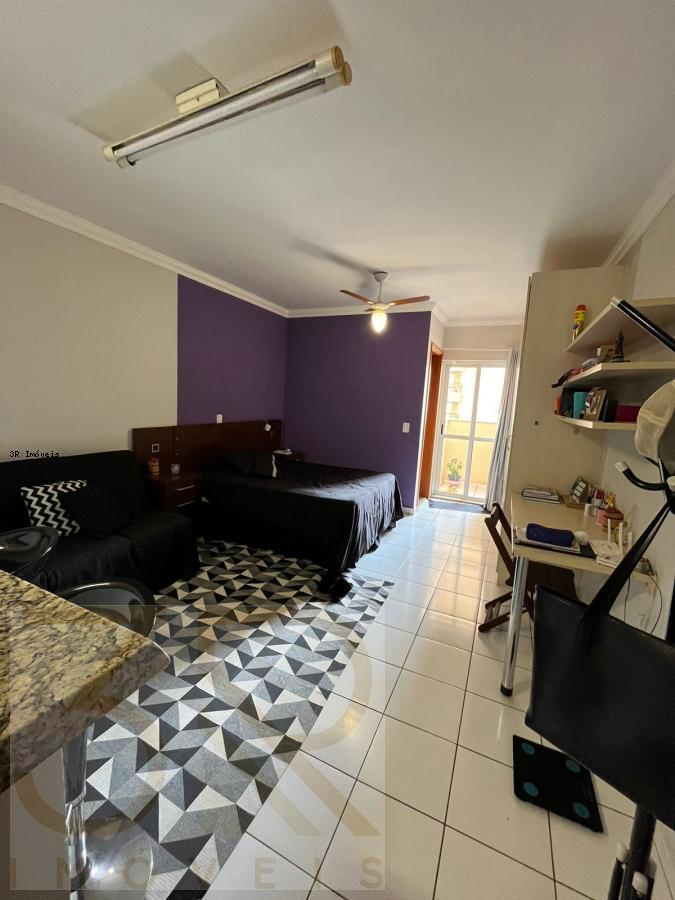 Apartamento à venda com 1 quarto, 40m² - Foto 4