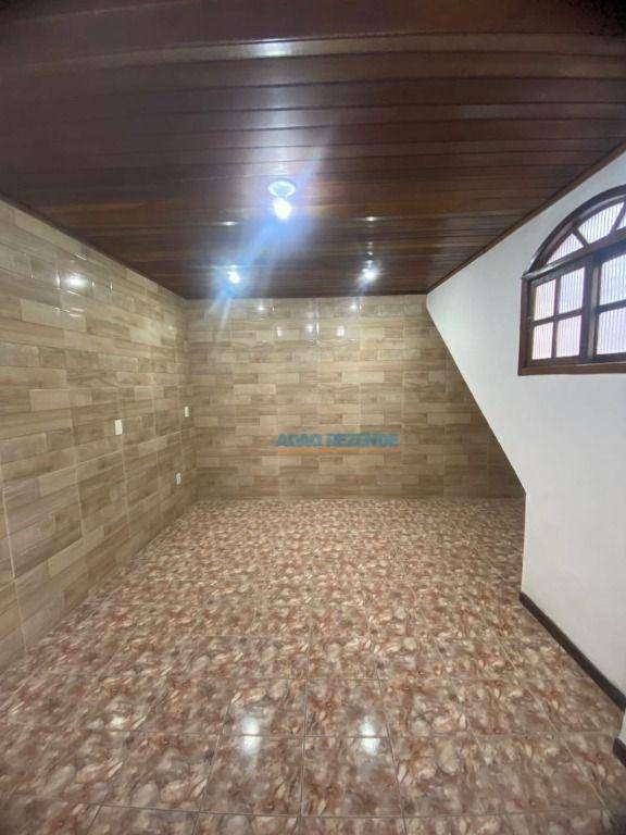 Casa de Condomínio à venda com 2 quartos, 64m² - Foto 2