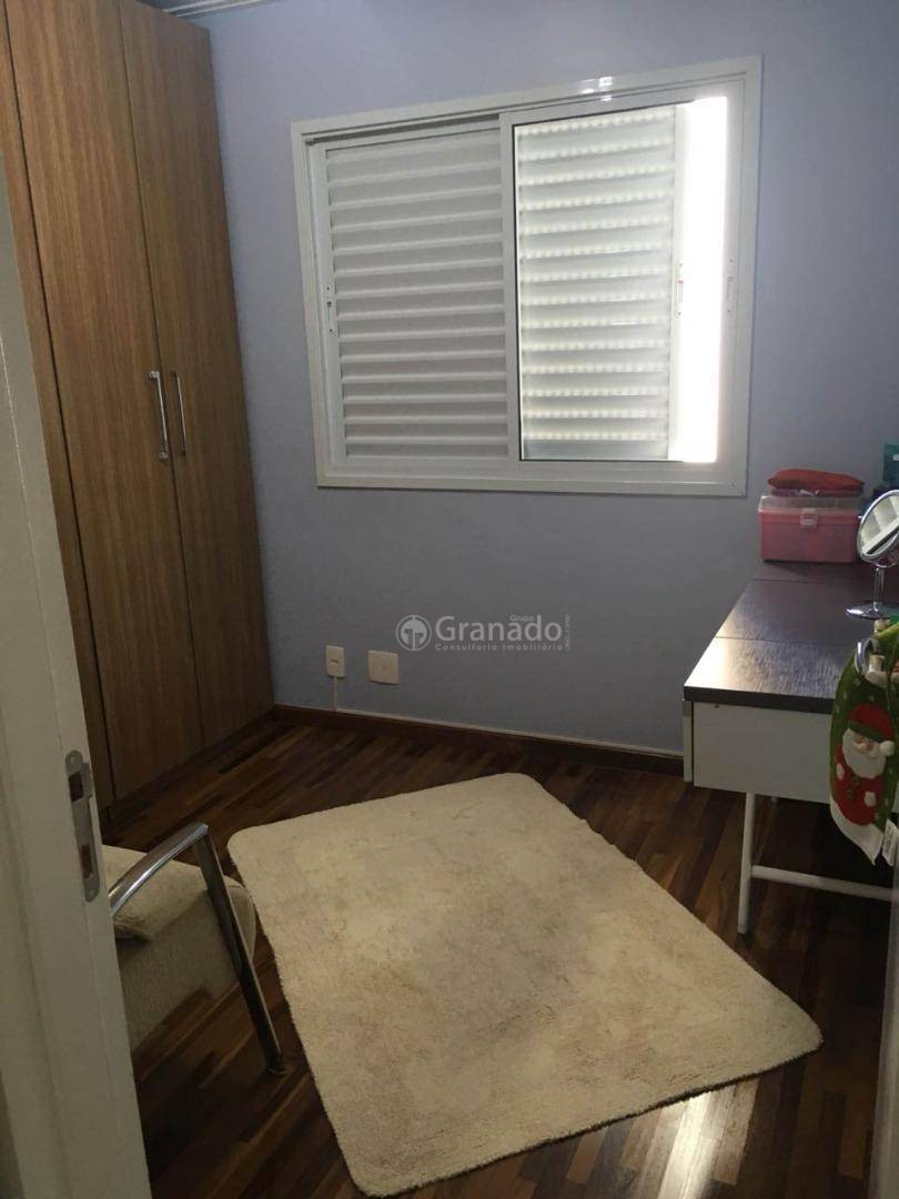 Apartamento à venda com 3 quartos, 122m² - Foto 12