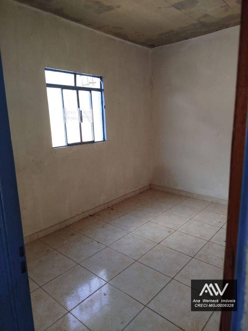 Casa à venda com 3 quartos, 73m² - Foto 7