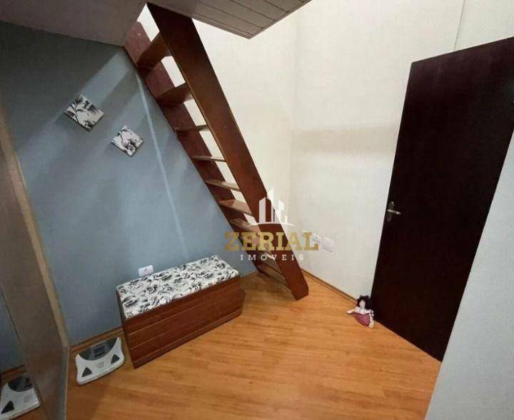 Sobrado à venda com 3 quartos, 100m² - Foto 12