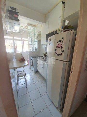 Apartamento à venda com 2 quartos, 49m² - Foto 4