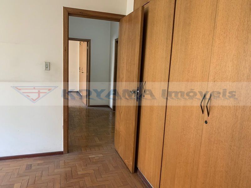 Apartamento à venda com 3 quartos, 202m² - Foto 9